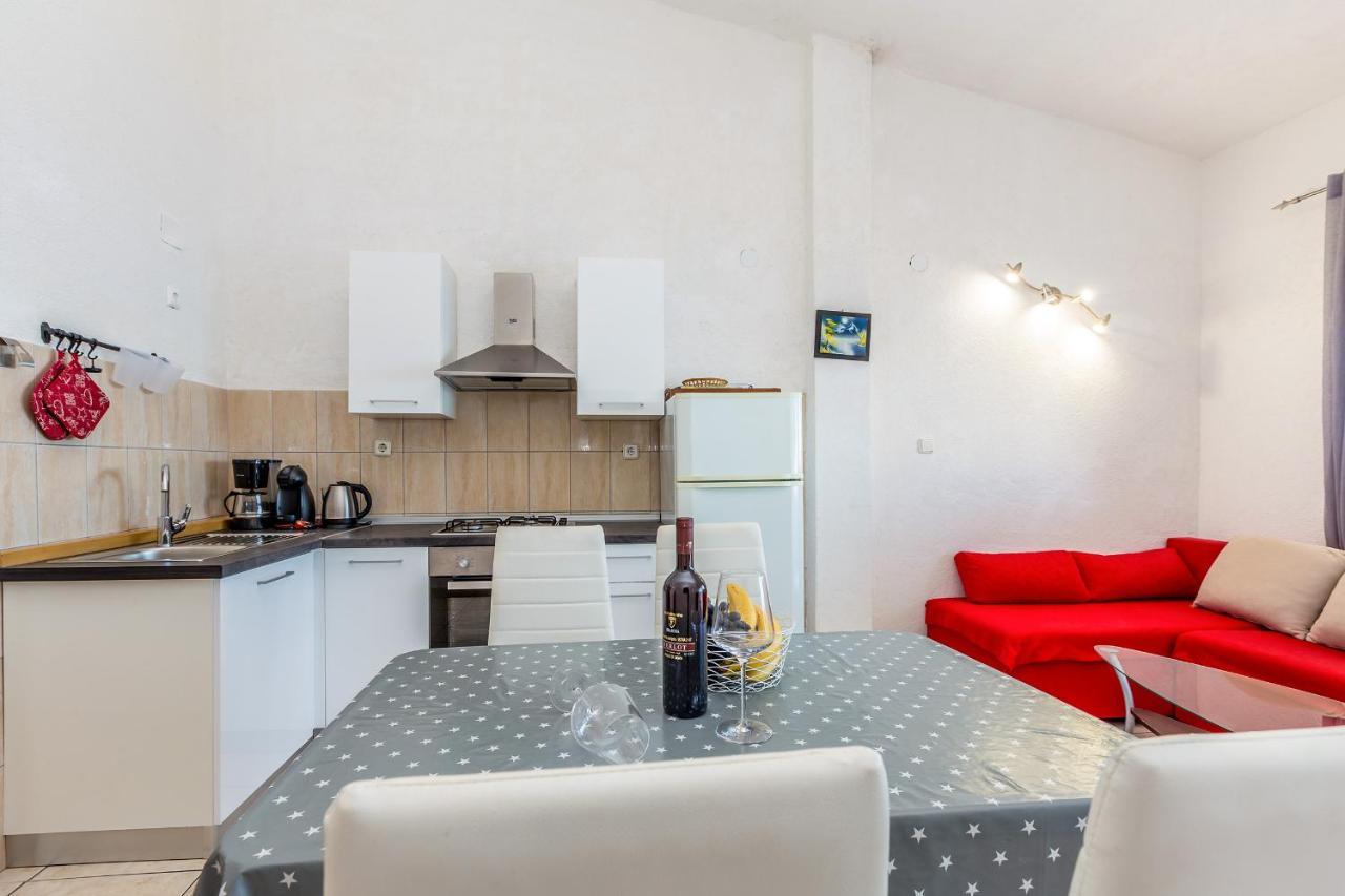 Private Accommodation Stara Baška المظهر الخارجي الصورة