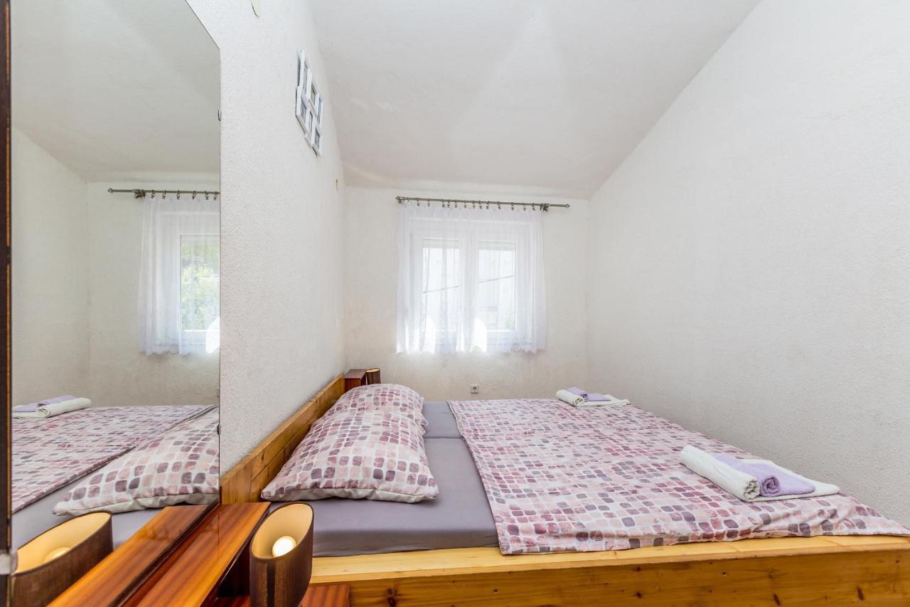 Private Accommodation Stara Baška المظهر الخارجي الصورة