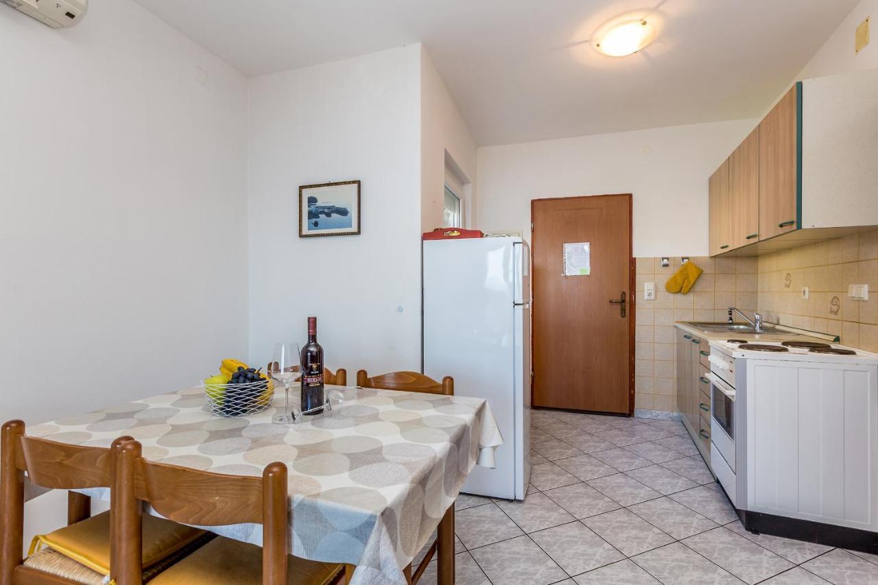 Private Accommodation Stara Baška المظهر الخارجي الصورة